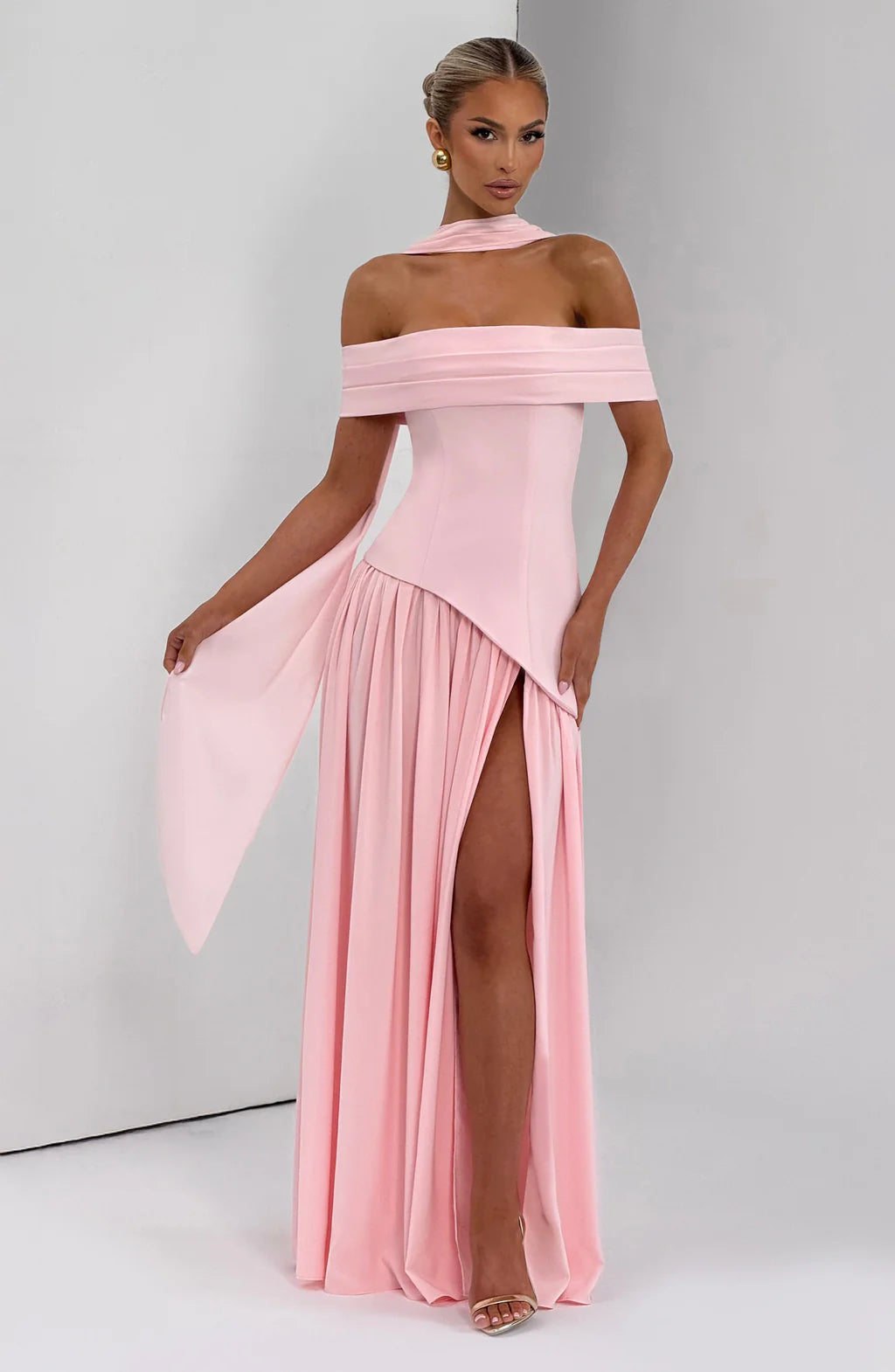 AMARA MAXI DRESS – BLUSH